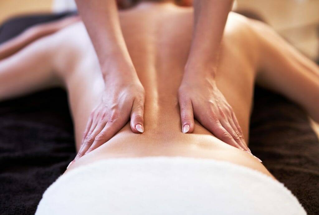 Doppelkinn entfernen Wien – die besten Methoden ohne OP 4 Lymphdrainage Wien