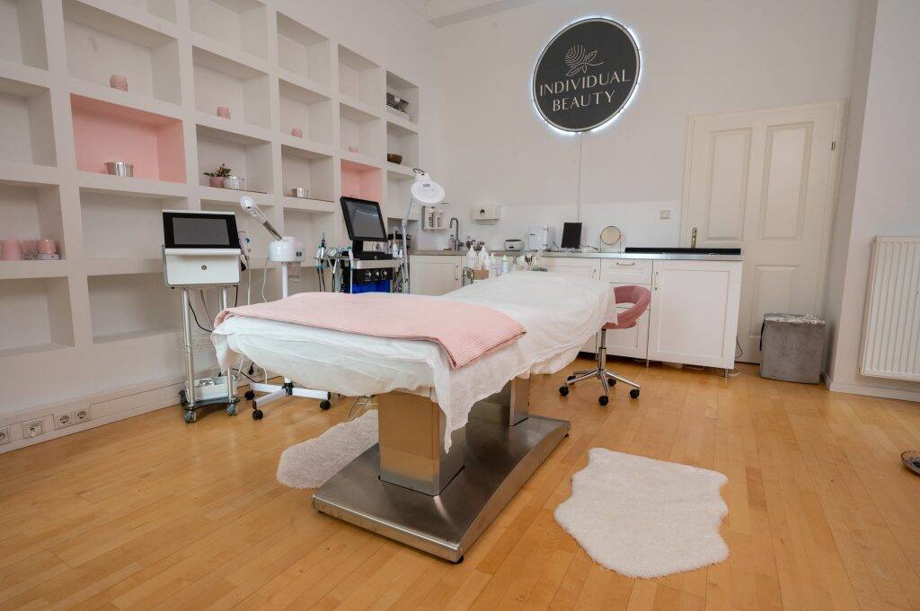 Anti Aging Behandlungen 8 NZY8749 raum 2
